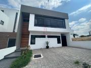 Casa en venta en Juriquilla Santa Fe, Querétaro Casa en venta en Juriquilla Santa Fe, Querétaro