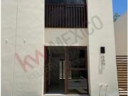 CASA EN VENTA EN KULKANA, CANCUN, QUINTANA ROO