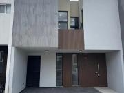 CASA EN VENTA EN LA ANTUGUA CEMENTERA