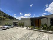 Casa en Venta en La Avenida Las Palmas Casa en Venta en La Avenida Las Palmas