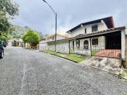 Casa en Venta en La Boyera, Caracas