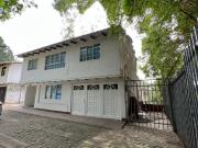 casa en venta en la buitrera. Cod V14229