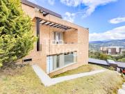 Casa En Venta En La Calera En La Calera V238200