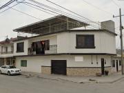 Casa En Venta, En La Calle De Secretarios En Col La...