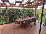 casa en venta en la calleja usaquén. Cod V3568