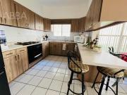 CASA EN VENTA EN LA CAÑADA