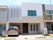 casa en venta en la cima