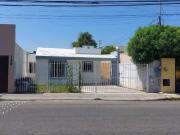 Casa en venta en la Col Chuburna de Hidalgo de Mérida...