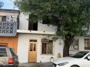CASA EN VENTA EN LA COL. MODERNA EN MONTERREY