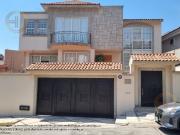 Casa en Venta en la Col. Parques de la Herradura a 5 min...