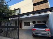 CASA EN VENTA EN LA COL. STA FE
