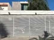 |CASA EN VENTA EN LA COLONIA MAYA|