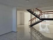 Casa en venta en la colonia monumental, a 5 min del...