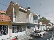 CASA EN VENTA EN LA COLONIA MONUMENTAL, GUADALAJARA,...