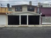 CASA EN VENTA EN LA COLONIA MORELOS, TOLUCA AUN COSTADO...
