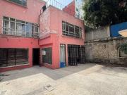 Casa en venta en la colonia Narvarte, a una cuadra de...