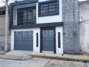 Casa en Venta en La Colonia Parques Nacionales, Toluca,...