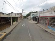 Casa en venta en la Colonia Tulipanes, Villahermosa,...