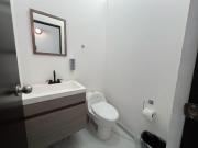 CASA EN VENTA EN LA CONQUISTA