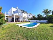 Casa en venta en La Duquesa / Puerto de la Duquesa,...