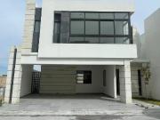 Casa en venta en La Escondida, Saltillo, Coahuila de...
