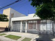 Casa en Venta en La Estancia con Gran Jardín Casa en Venta en La Estancia con Gran Jardín