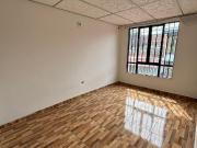 casa en venta en la fachada. Cod V408381