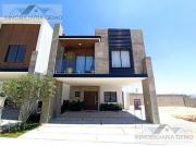 Casa en Venta en La Fina, Monterrey, Nuevo Le?n