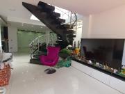 casa en venta en la floresta. Cod V4948