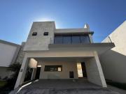 Casa en Venta en La Joya Carretera Nacional