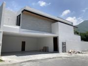 Casa en venta en La Joya Privada Residencial, Monterrey,...