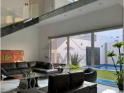Casa en venta en La Joya Privada Residencial, Monterrey,...