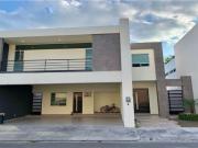 Casa en venta en La Joya Privada Residencial, Monterrey,...