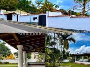 Casa en Venta en La Lagunita Country Club, Caracas