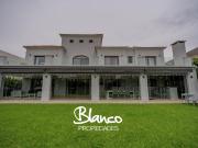 Casa en Venta en La Lomada, Pilar, G.B.A. Zona Norte,...