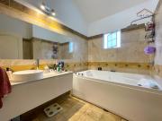 Casa en venta en La Molina a $457,000