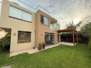 Casa en venta en La Molina a $590,000