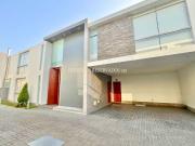 Casa en venta en La Molina a $795,000