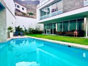 casa en venta en La Molina con piscina