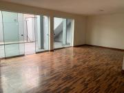 Casa en venta en La Molina – Urb. Santa Felicia