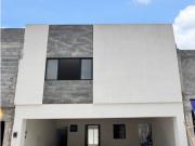 Casa en venta en La Montaña Residencial en Cumbres Garcia