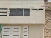 CASA EN VENTA EN LA PERLA EN REMATE