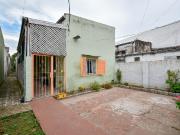 CASA EN VENTA EN LA PLATA A RECICLAR
