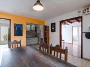 Casa en Venta en La Plata, con departamento de 1 dormitorio