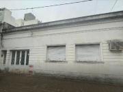 CASA EN VENTA EN LA PLATA, IDEAL CONSTRUCTOR