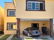 Casa en venta en La Providencia, Metepec, México