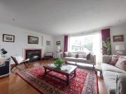Casa en venta en LA REINA