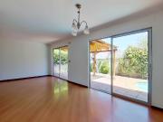 Casa en venta en LA REINA