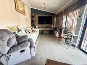 Casa en venta en LA REINA