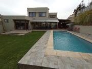 Casa en venta en LA REINA